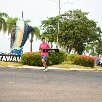 Runner Photo 8830281