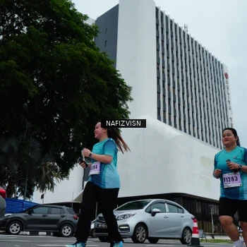 Runner Photo 8830315