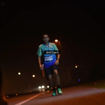 Runner Photo 8830331
