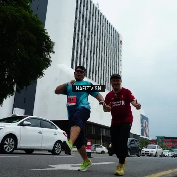Runner Photo 8830350