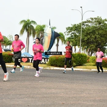 Runner Photo 8830353