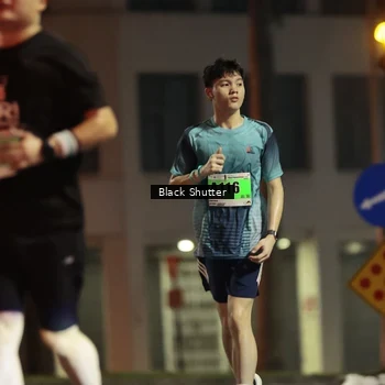 Runner Photo 8830372