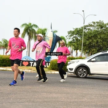 Runner Photo 8830416