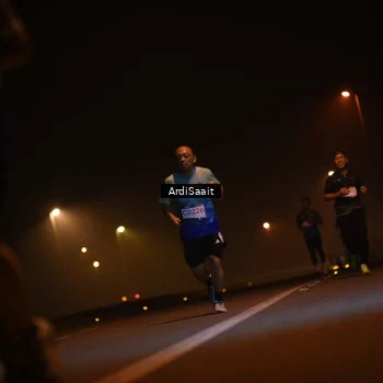 Runner Photo 8830432