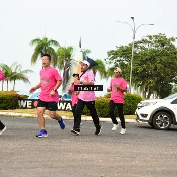 Runner Photo 8830441