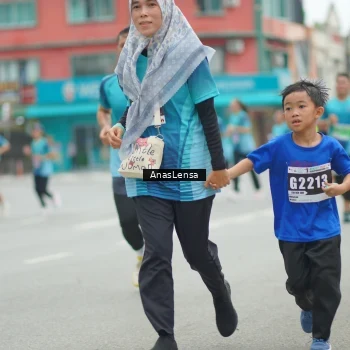 Runner Photo 8830456