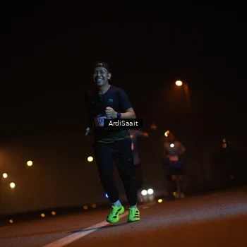 Runner Photo 8830473
