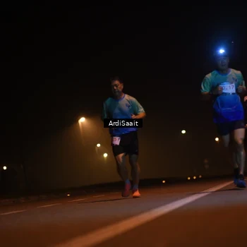 Runner Photo 8830504