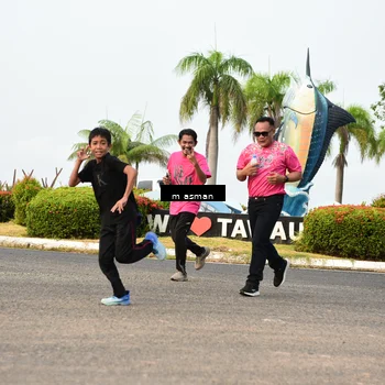 Runner Photo 8830522