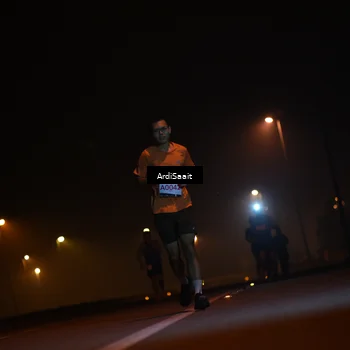 Runner Photo 8830535