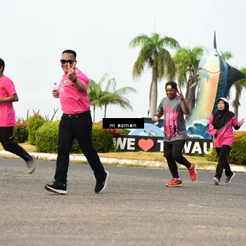 Runner Photo 8830539