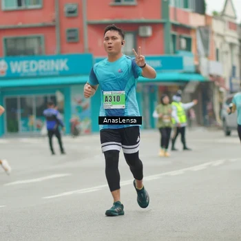 Runner Photo 8830544