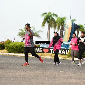 Runner Photo 8830548