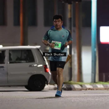 Runner Photo 8830565
