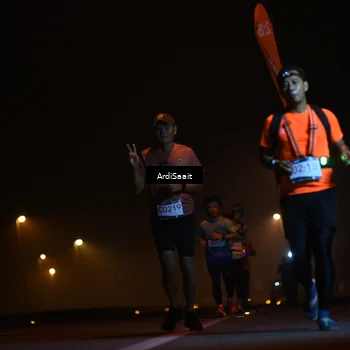 Runner Photo 8830572
