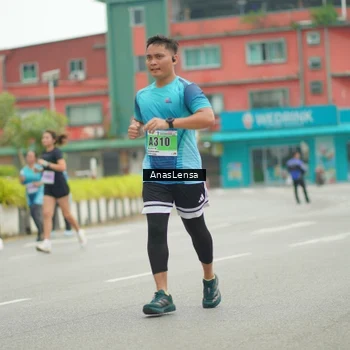 Runner Photo 8830598