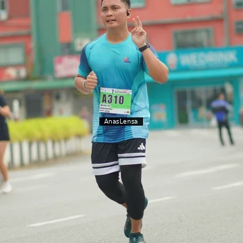 Runner Photo 8830604