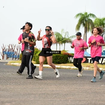 Runner Photo 8830629