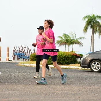 Runner Photo 8830641