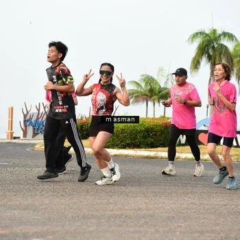 Runner Photo 8830642