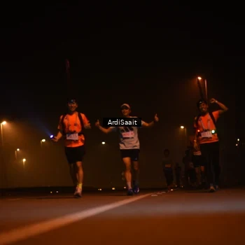 Runner Photo 8830654