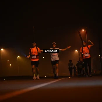 Runner Photo 8830675