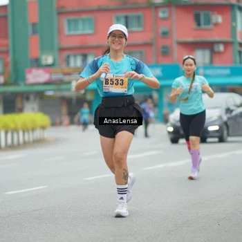 Runner Photo 8830709