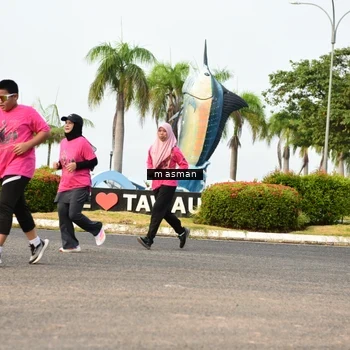 Runner Photo 8830714