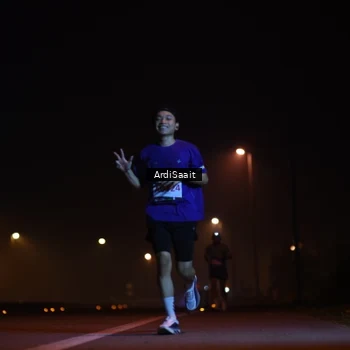 Runner Photo 8830715