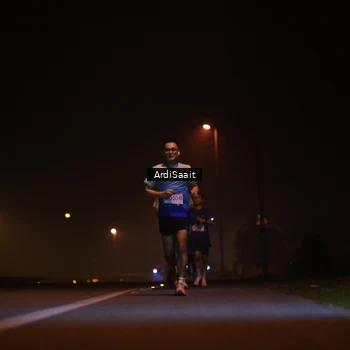Runner Photo 8830750