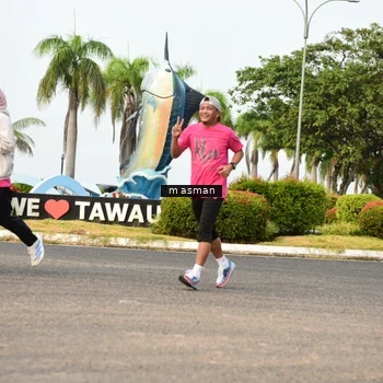 Runner Photo 8830772