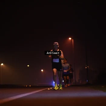 Runner Photo 8830796