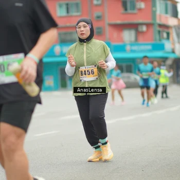 Runner Photo 8830821