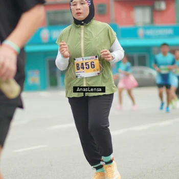 Runner Photo 8830824