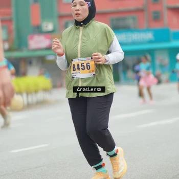 Runner Photo 8830864