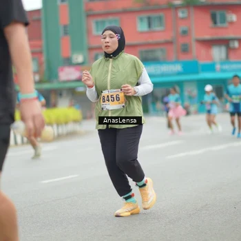 Runner Photo 8830865