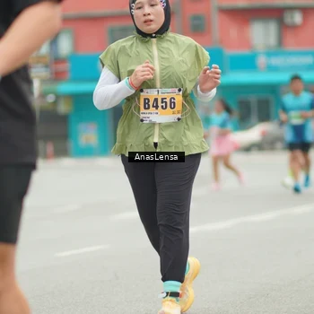 Runner Photo 8830872