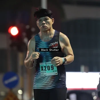 Runner Photo 8830883