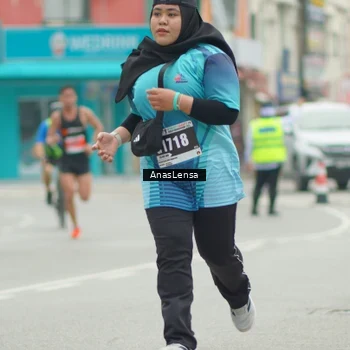 Runner Photo 8830971