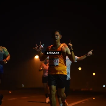 Runner Photo 8831001