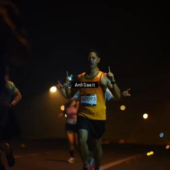 Runner Photo 8831002