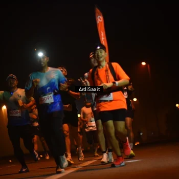 Runner Photo 8831016
