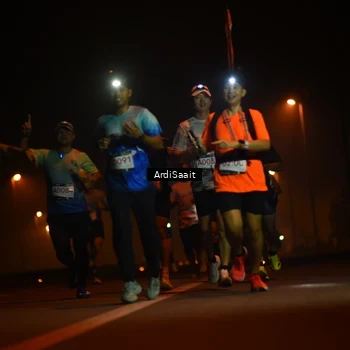 Runner Photo 8831018