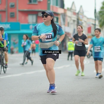 Runner Photo 8831020