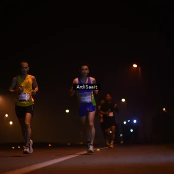 Runner Photo 8831073