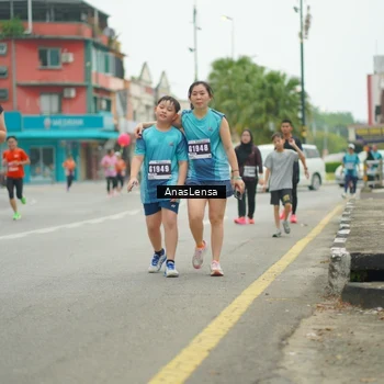 Runner Photo 8831089