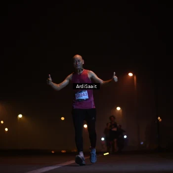 Runner Photo 8831111