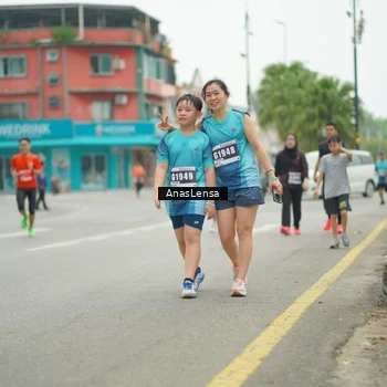 Runner Photo 8831130