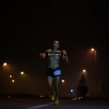 Runner Photo 8831132