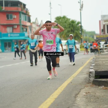 Runner Photo 8831369